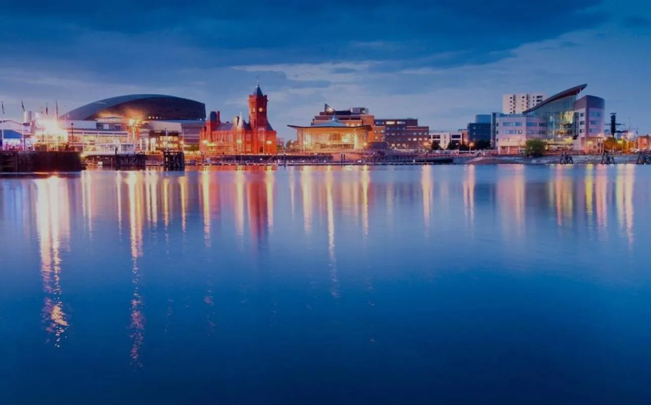 City Centre Apartment 2 Cardiff